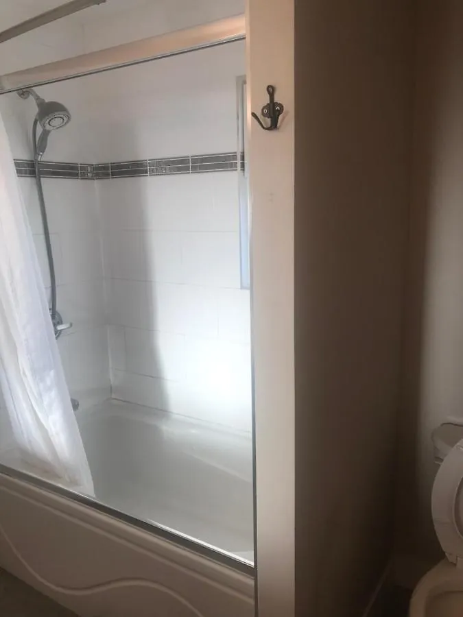 Large Suite With Separate Bathroom Richmond 0*,  Canadá